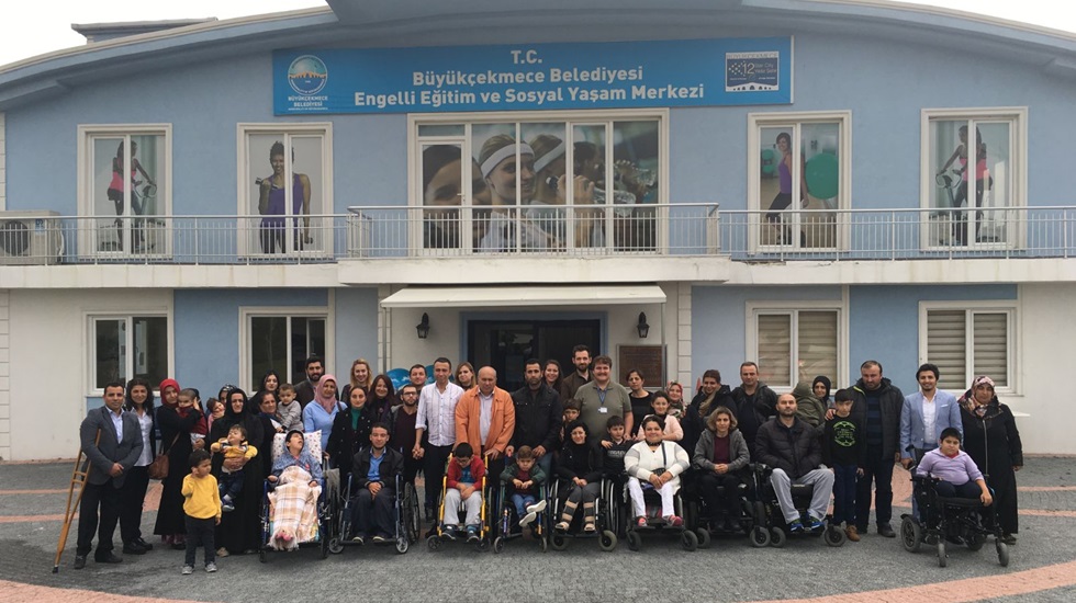 Büyükçekmece Belediyesi’nden 300 engelli çocuğa tedavi