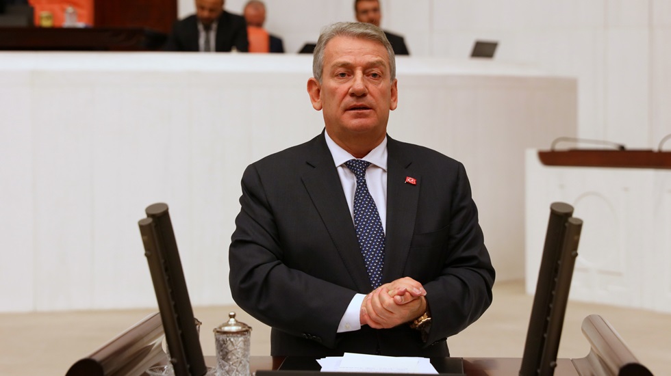 CHP’li Pekşen: Bu fezleke AKP’nin hukuku nasıl bitirdiğinin göstergesidir