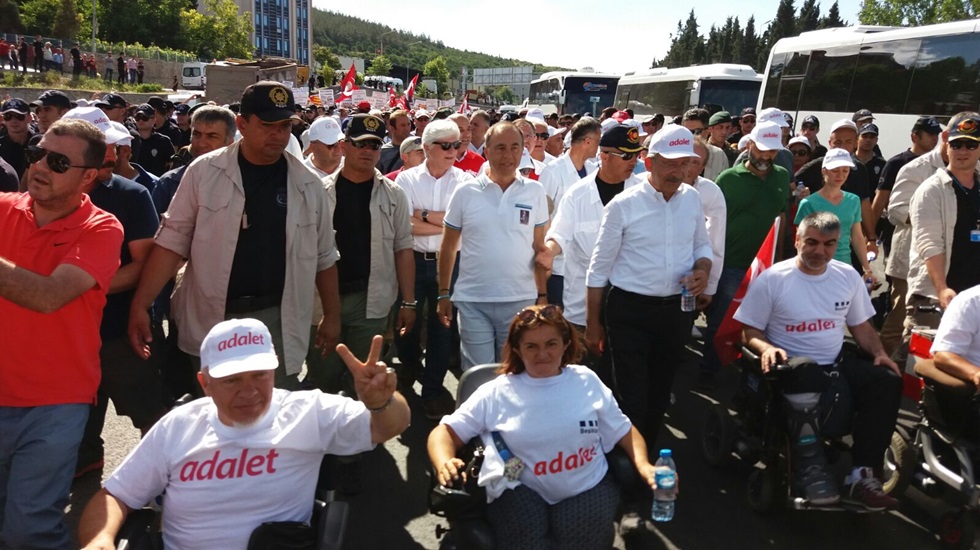 Kılıçdaroğlu: Her an bir engelli adayı olduğumuzu unutmayalım