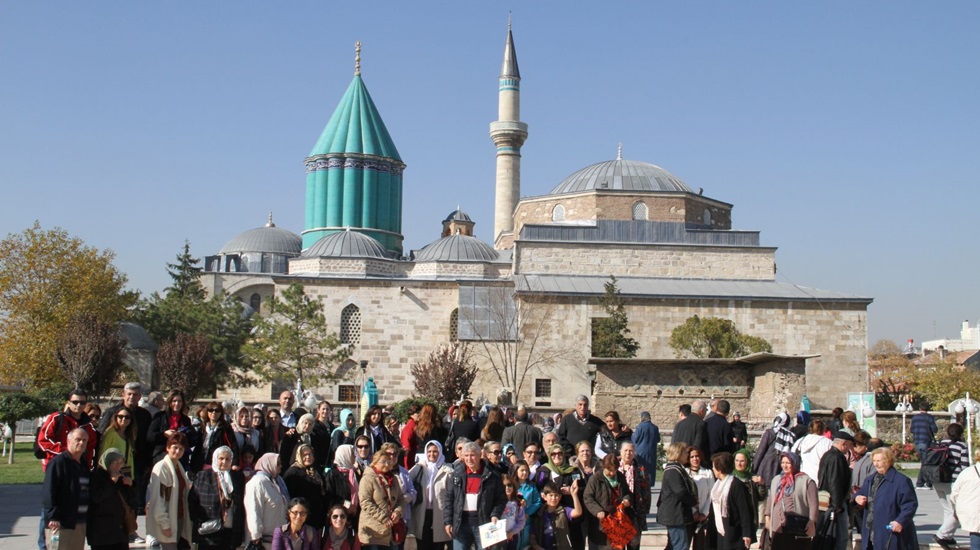 Bakırköy Belediyesi Mevlana Müzesi’ne ücretsiz gezi düzenliyor