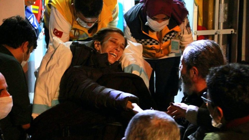 Hapisten çıkan Nuriye’nin ilk sözleri: “Sizi gördüğüme inanamıyorum”