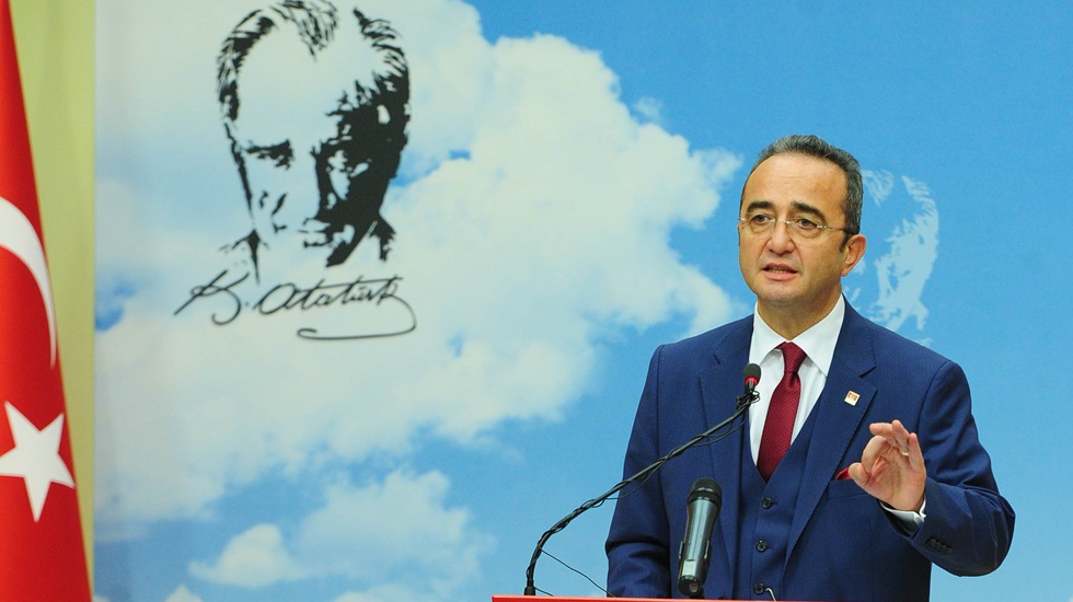 Bülent Tezcan: Soylu, üçüncü sınıf mafya babası gibi