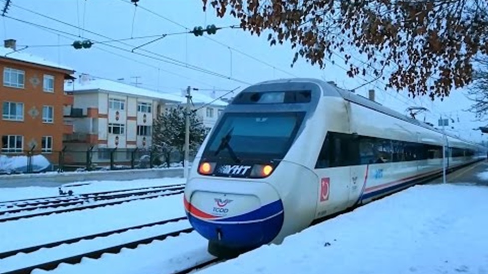 Yüksek hızlı tren’de kış tarifesi başlıyor