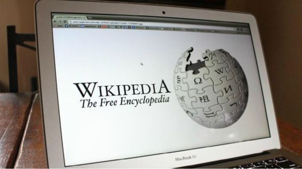 Bakan’dan Wikipedia Yanıtı