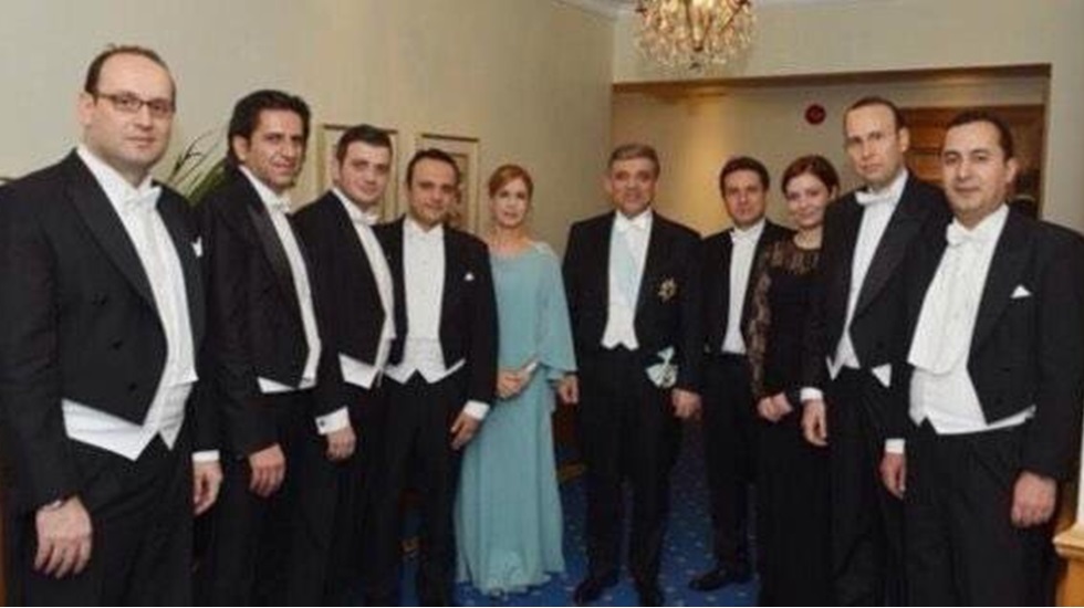 ‘Yeliz’ lakaplı AKP Milletvekili Çamlı’dan Gül’e fotoğraflı gönderme