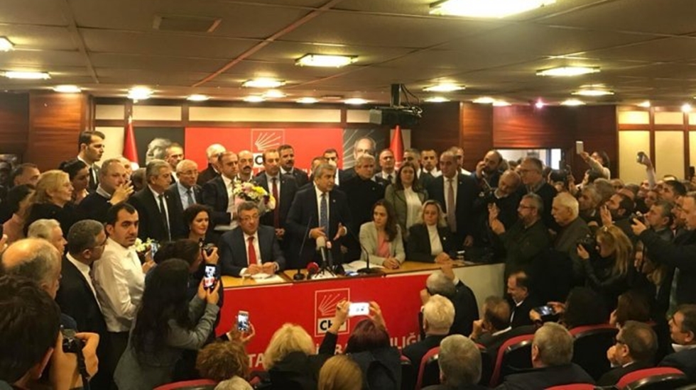 Canpolat: “İstanbul’a istikrarı, Türkiye’ye demokrasiyi getireceğiz”