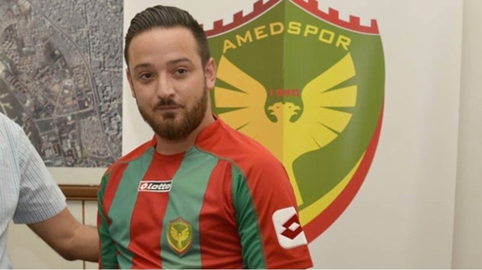 Amedsporlu futbolcu Deniz Naki’ye silahlı saldırı!
