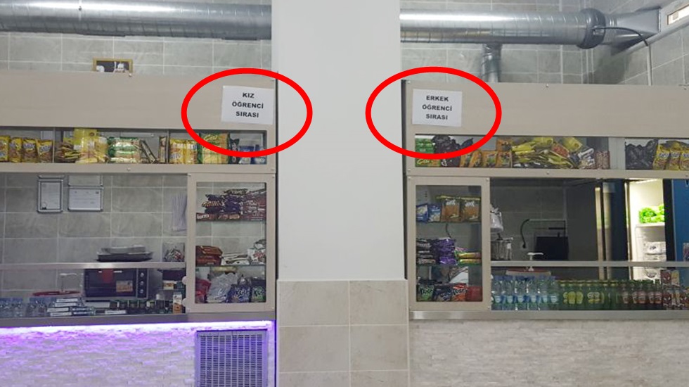 Sonunda buda oldu; Haremlik Selamlık Okul Kantini
