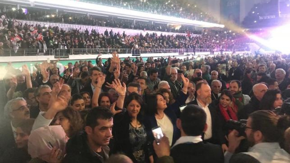 HDP’nin 3. Olağan Kongresi Ankara Spor Salonu’nda toplandı