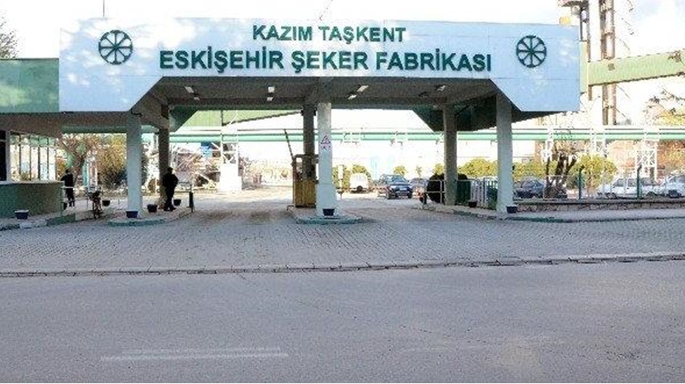 Ağbaba; &ldquo;Şeker fabrikalarını satanlar yaptıklarıyla gurur duysunlar&rdquo;