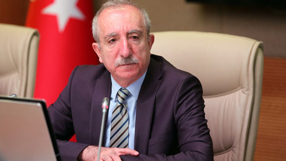 AKP'li Miroğlu, PKK'nın 'fesih' metnini eleştirenlere tepki gösterd: 'Lozan delinecek diye feveran ediyorlar, hükmettikleri tarih avuçlarının içinden kayıp gidiyor!'