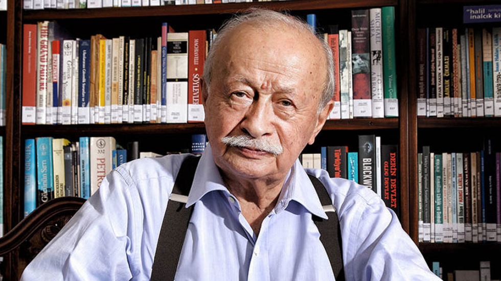 Hürriyet’in 36 yıllık başyazarı Oktay Ekşi, Doğan Medya Grubu’nun satışını yorumladı