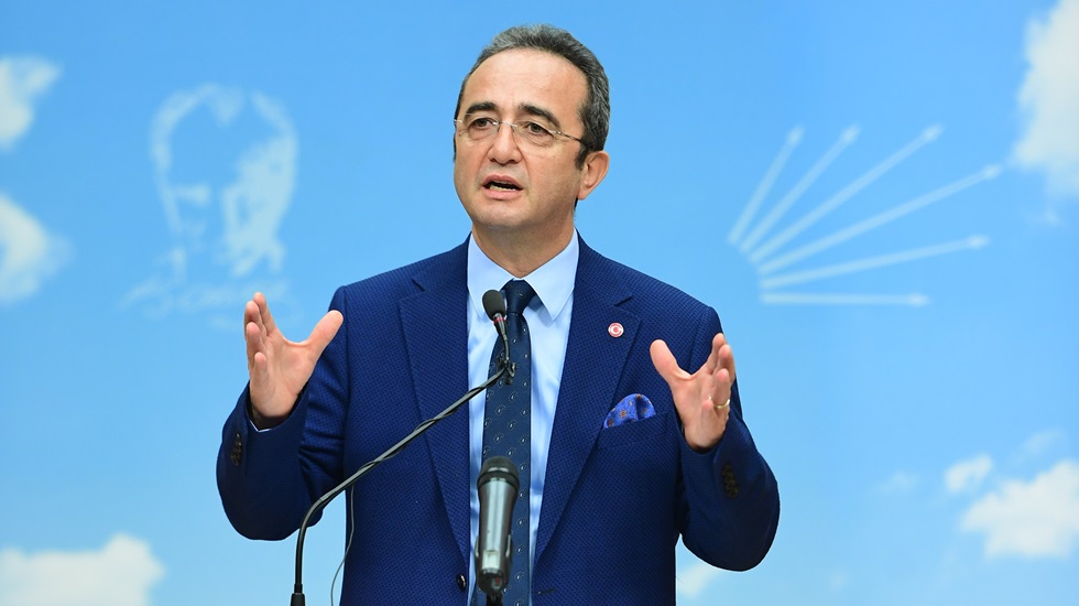 Tezcan: “Bugün yemin edecek kişi sandıklı diktatördür”
