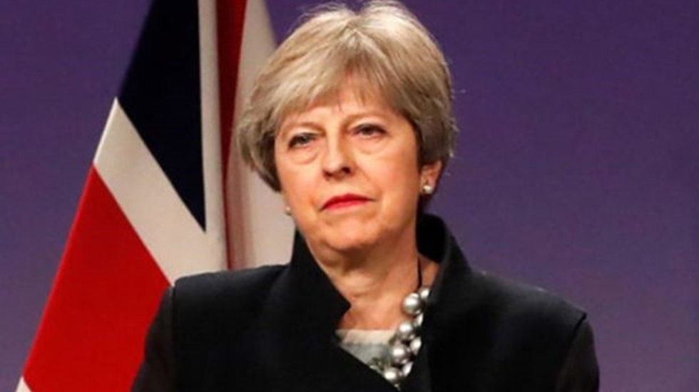 Brexit anlaşmasını reddeden İngiltere Parlamentosu'ndan hükümete güvenoyu