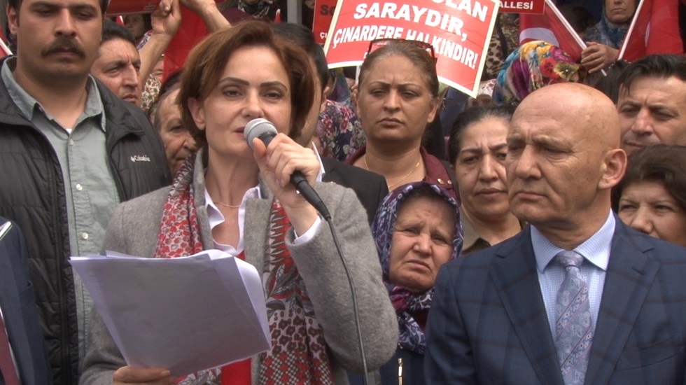 CHP’li Kaftancıoğlu: “Kaçak arıyorsanız Ankara’daki kaçak Saray’a bakın”