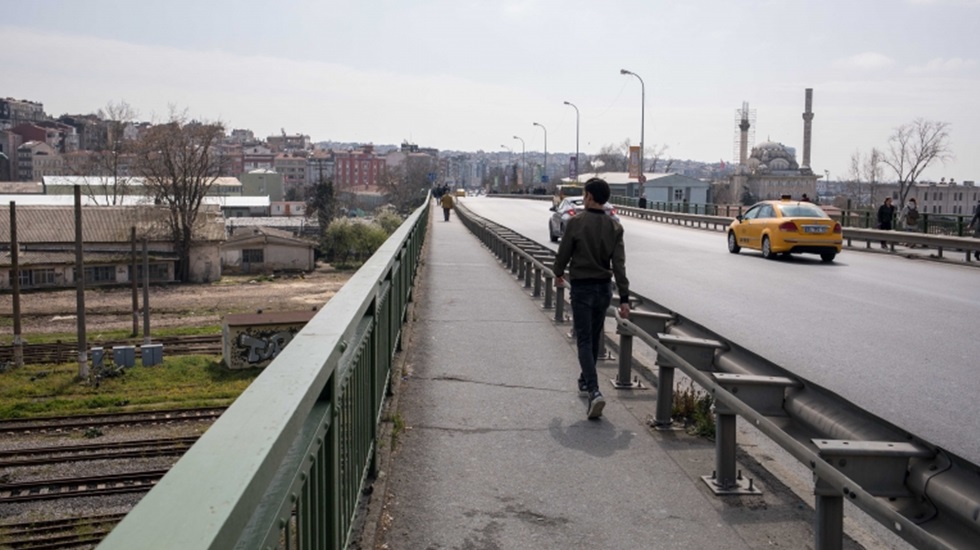 Köprü yıkılıyor Üsküdar’dan Kadıköy’e 1 yıl geçiş yok!