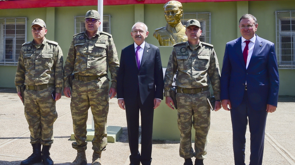 Kılıçdaroğlu Hatay’da sınır karakolunu ziyaret etti
