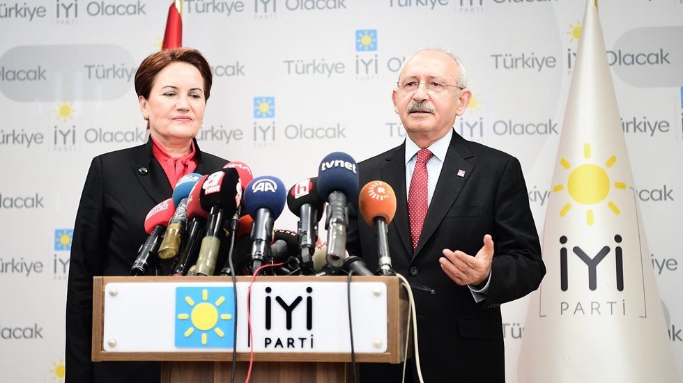 CHP-İYİ Parti açıklaması: “Güçlü bir demokrasiyi getirmek için hep birlikte mücadele edeceğiz”