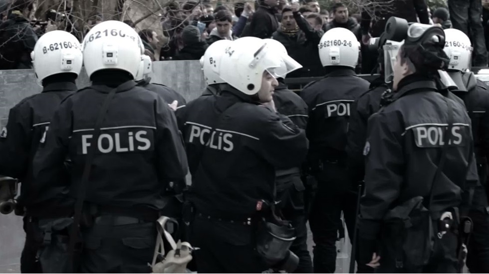 &Ccedil;ok sayıda korona &ccedil;ıkınca &Ccedil;evik Kuvvetin tamamı karantinada
