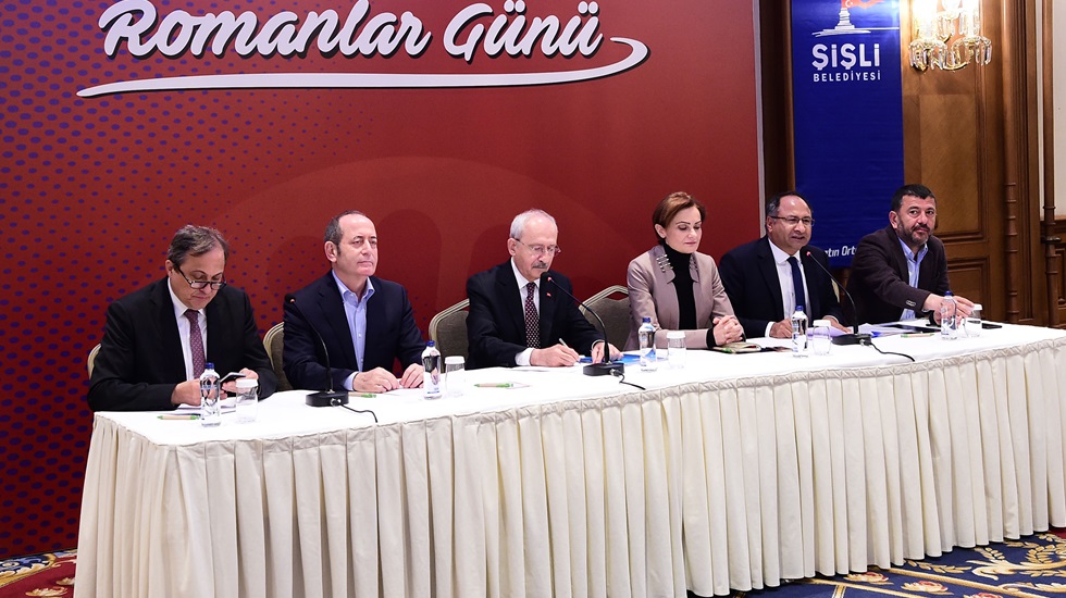 Kılıçdaroğlu Romanlarla buluştu