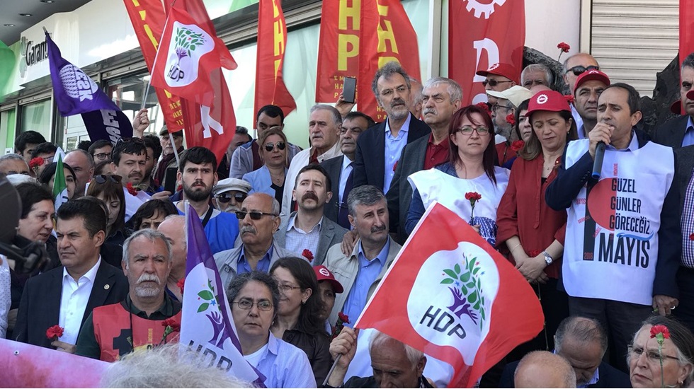 1 Mayıs 1977’de katledilenler Kazancı Yokuşu’nda anıldı