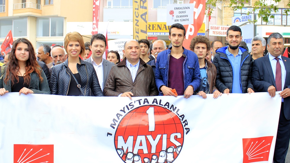 CHP’li Tarhan: “Dünya’yı vahşi kapitalist uçurumdan işçi sınıfı kurtaracaktır”