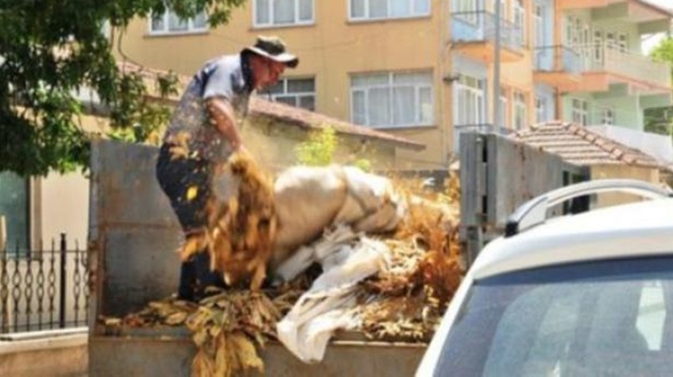 Kendini yakmak isteyen çiftçi: AKP’ye oy vermiştim, ellerim kırılsaydı…