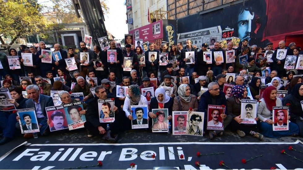 Akit yazarı: Cumartesi Anneleri Erdoğan’a teşekkür etmeli