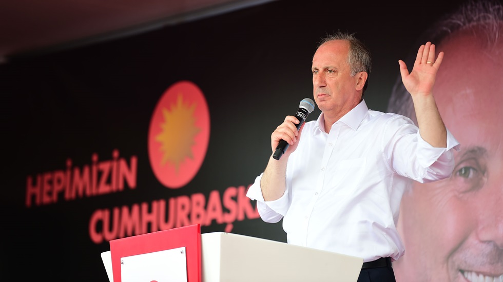 İnce’den İstanbullulara gece mitingi sürprizi