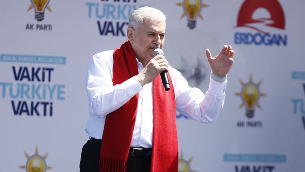 Binali Yıldırım'a göre, seçim siyasi faaliyet değil!