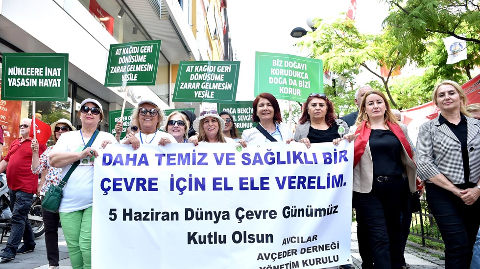 Avcılar’lı çevrecilerden anlamlı yürüyüş