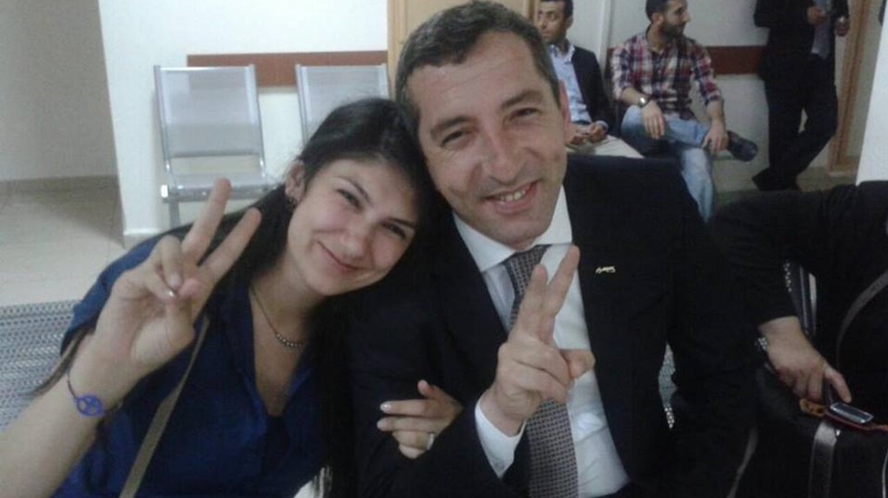Gazeteci Ece Öztürk tahliye oldu