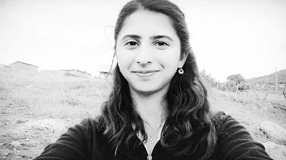 İki yıl boyunca sessizliğe mahkûm edildi