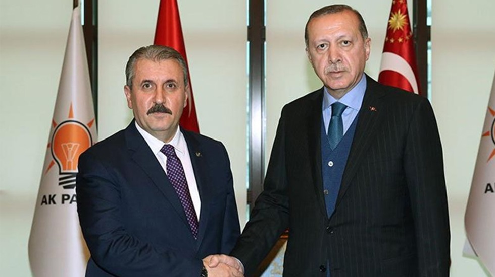 Mustafa Destici AKP’den ayrılıyor