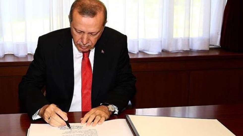 Cumhurbaşkanı Erdoğan’dan gece yarısı flaş atamalar