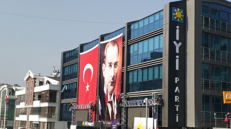 İYİ Parti il kongreleri devam edecek