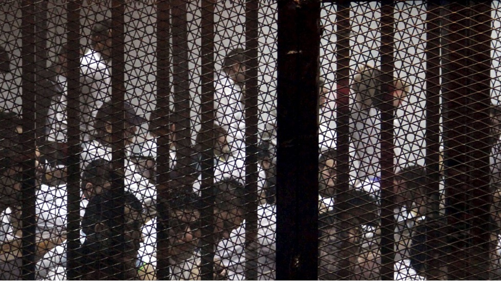 Mısır’dan Müslüman Kardeşler destekçisi 75 kişiye idam…