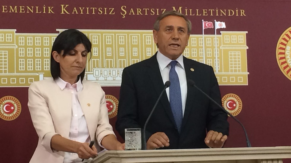 Kaya: “YÖK bile AKP’nin darbe yasalarının sorumluluğunu almak istemiyor”