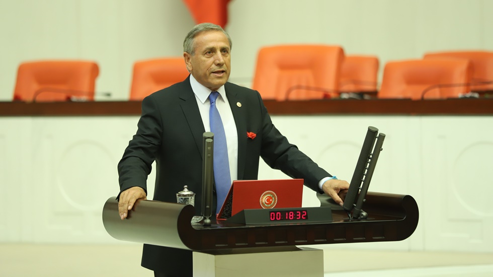 CHP’li Kaya: Kontenjanı boş kalan liseler talep olan liseye dönüştürülsün