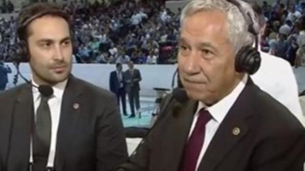 Arınç’tan sitem: Bu partiyi kuran üç kişiden biriyim