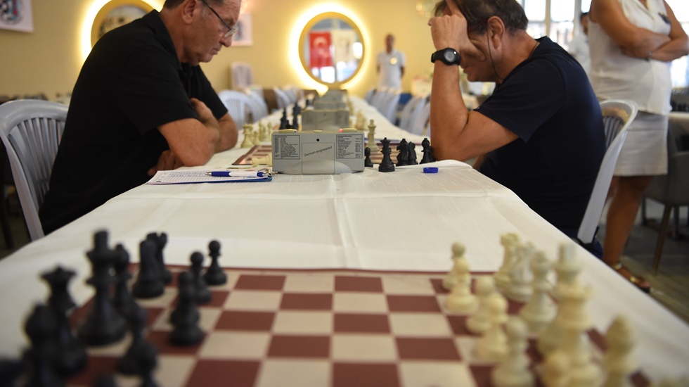 Avcılar’da satranç turnuvası