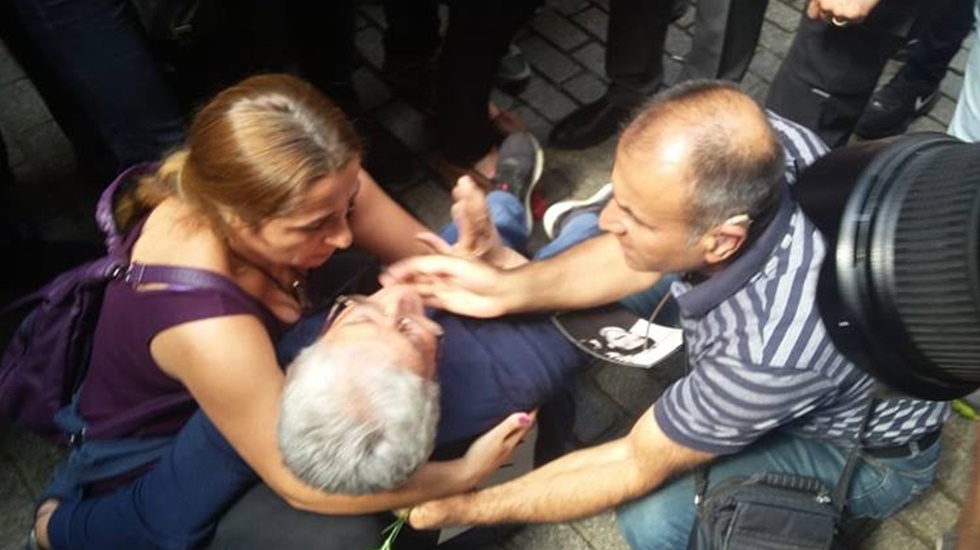 Polisten Cumartesi Annesi Hanife Yıldız’a: Şov yapma