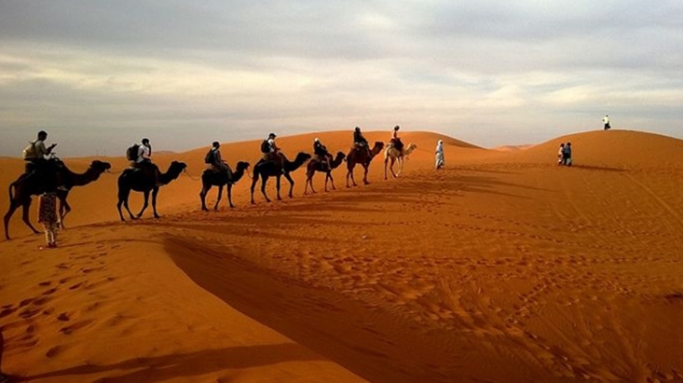 Trump, İspanya’ya Sahra Çölü’ne duvar örmeyi önermiş