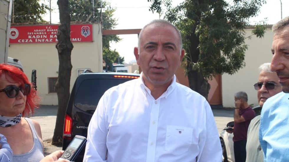 Tekin’den gazeteci Ece Sevim Öztürk’e cezaevi ziyareti!