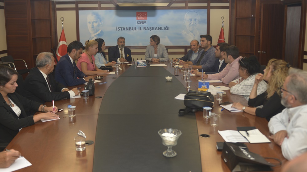 CHP İstanbul’da Hukuk Komisyonu kurdu