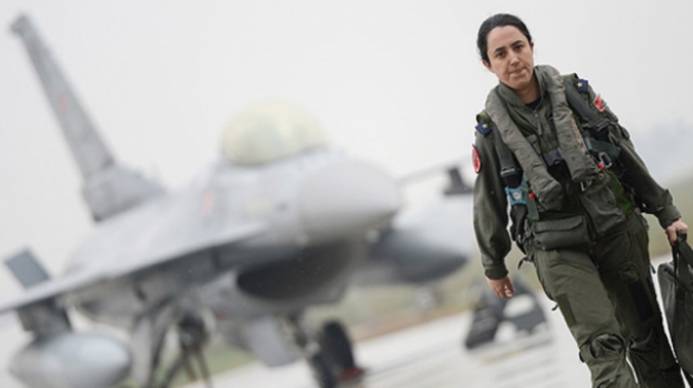 TSK, kadın pilotlara kapıyı kapattı