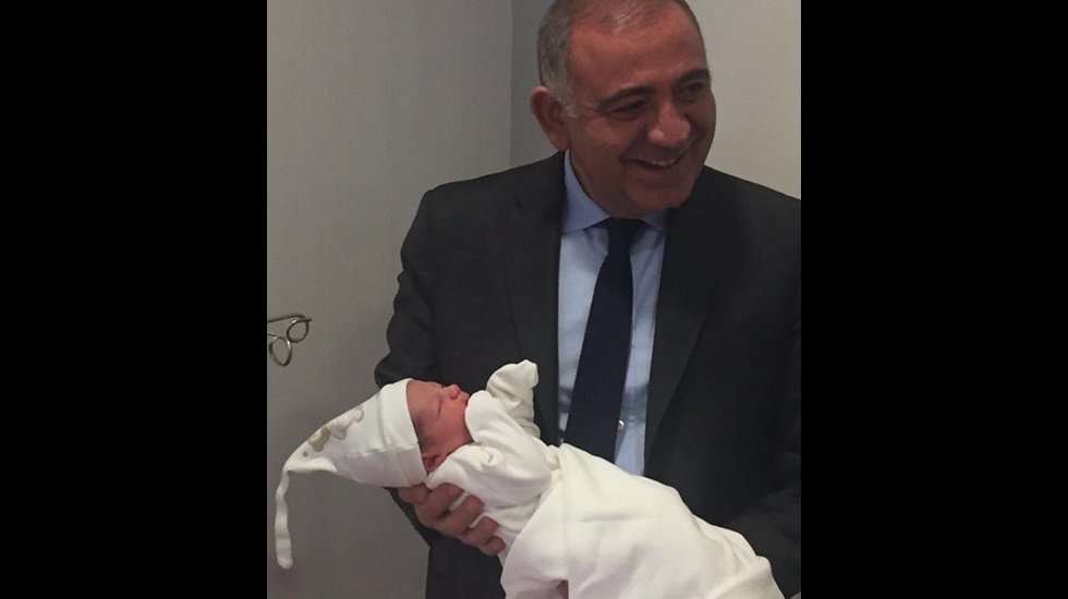 Gürsel Tekin: “Kadınların doğum yaptıkları tarih, emeklilikte SGK başlangıcı olsun”