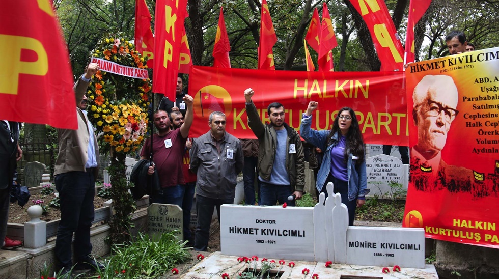 Devrimci mücadelenin öncü isimlerinden Hikmet Kıvılcımlı unutulmadı