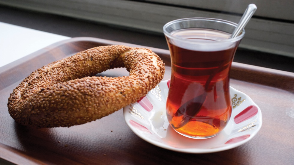 Özel: Bu zalim yönetim millete çay simidi bile layık görmüyor