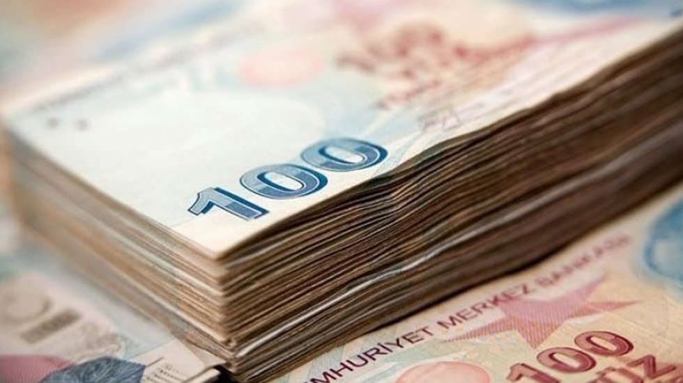 “2 bin 20 lirayla bir aile nasıl geçinsin?”